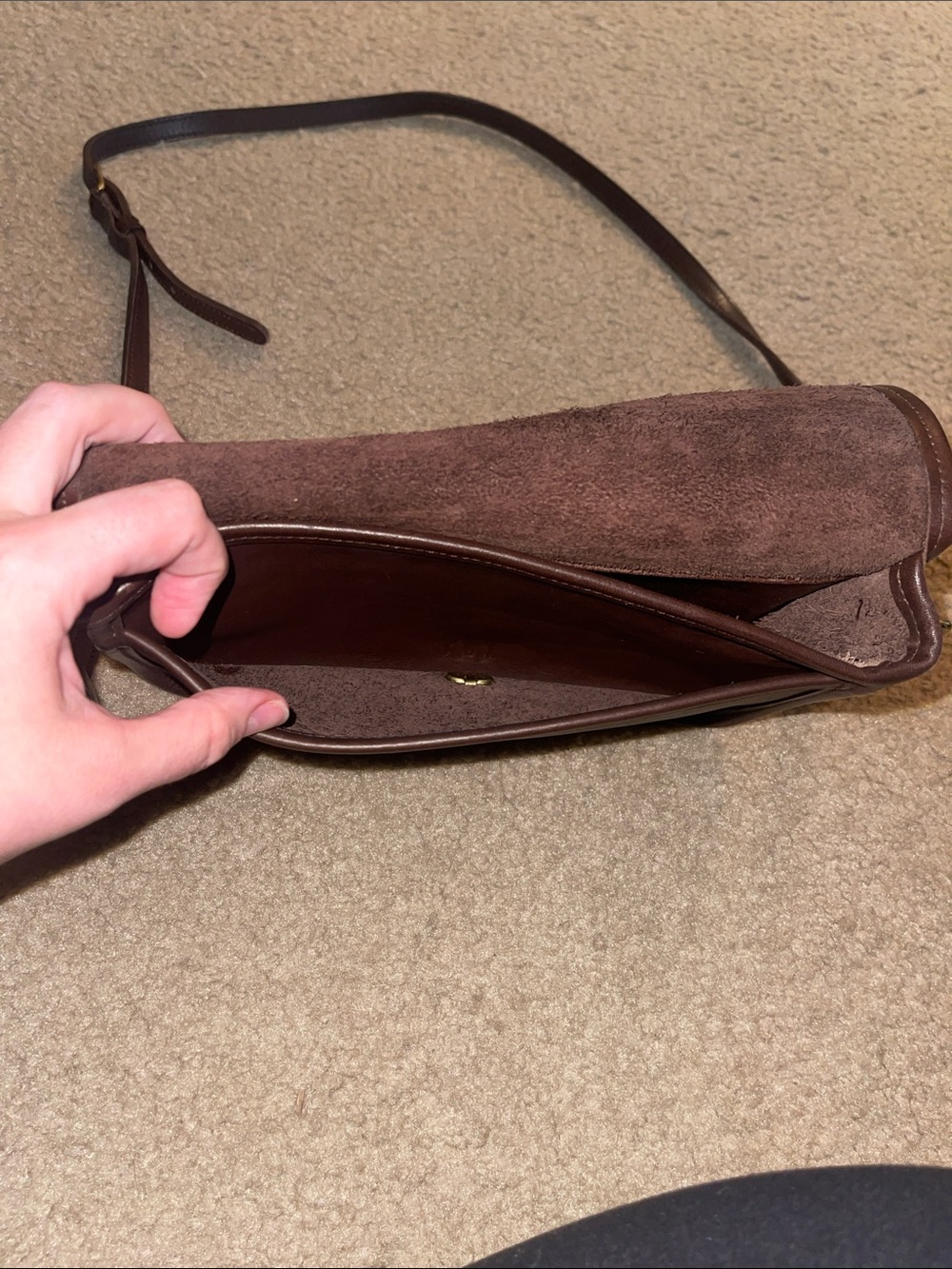 Coach Dark Brown Leather Bag with Gold Hardware - Picture 4 of 8